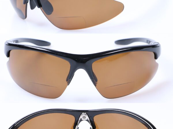 Polarized sunglasses with magnifier