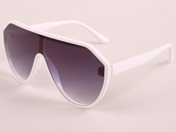 Lady fashion eyewear