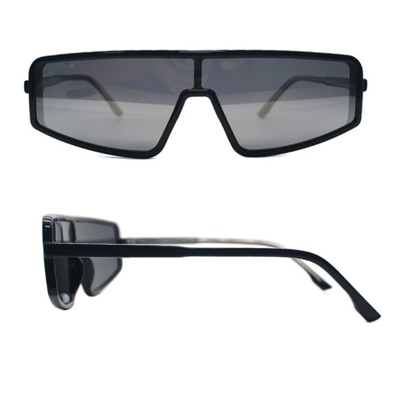 Women fashion eyewear