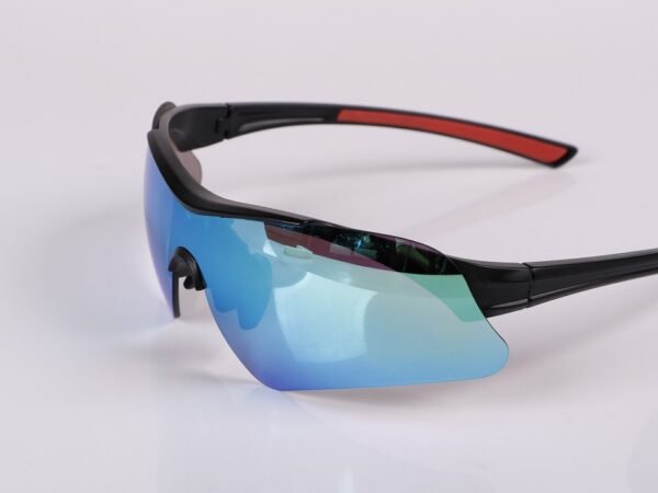 cycling sunglasses with interchangeable lense
