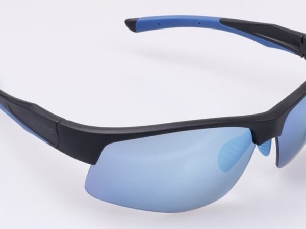 Sports sunglasses