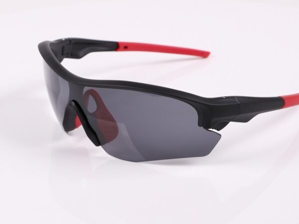 Cycling sports eyewear