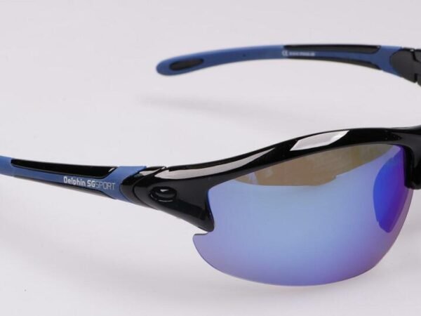 Sports sunglasses