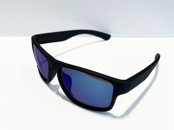 IMG_0707 Anti Saltwater TAC Polarized Fishing Shades Flexible PC Full Frame