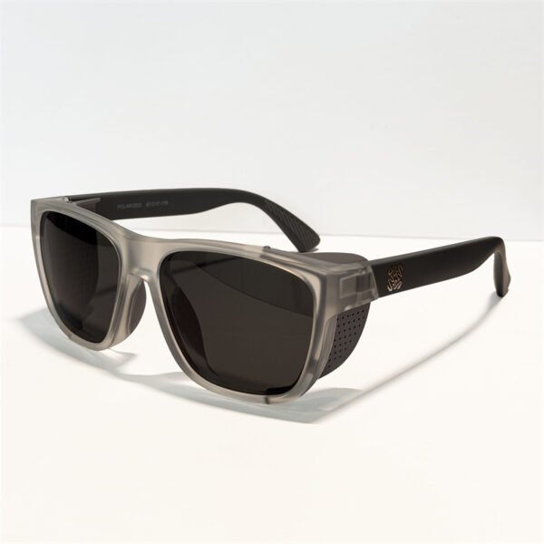 Wholesale 2026 New Design UV400 Tac Polarized Fishing Glasses Flexible TR90 Frame Anti UV Outdoor  Running Sunglasses