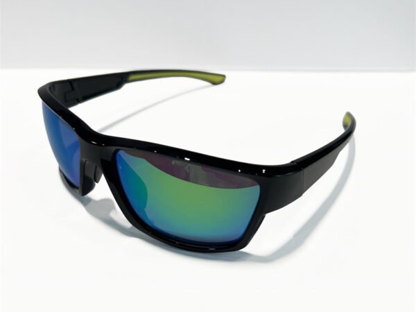 WAK03-06 C2 (1) 2026 Hot Selling Polarized Fishing Sunglasses UV400 Tac Lens Bendable TR90 Frame Men Outdoor Sport Eyewear Custom Logo Available