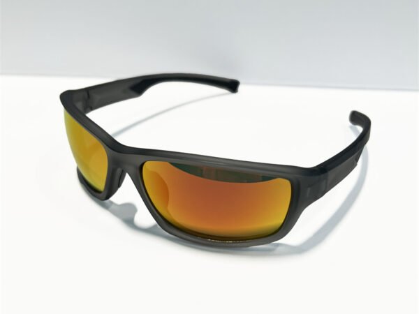 WKM-Y329 (6) Factory Direct Wholesale 2026 New Arrival TR90 UV400 Tac Polarized Fishing Sunglasses With Custom Packaging Options
