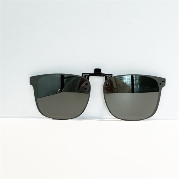 Thin Light TR90 Clip On Polarized Lenses Outdoor Sports Accessory