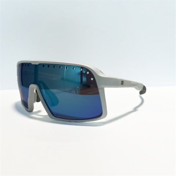 Windproof TR90 Frame UV400 Cycling Shades for MTB & Road Bike with high-impact resistance PC lenses