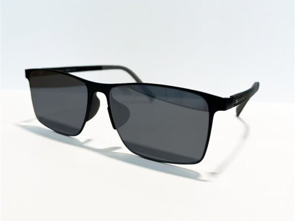 TAC Polarized Golf Sunglasses UV400 AntiGrassGlare Lightweight TR90 NonSlip Sports Glasses for Golf Players